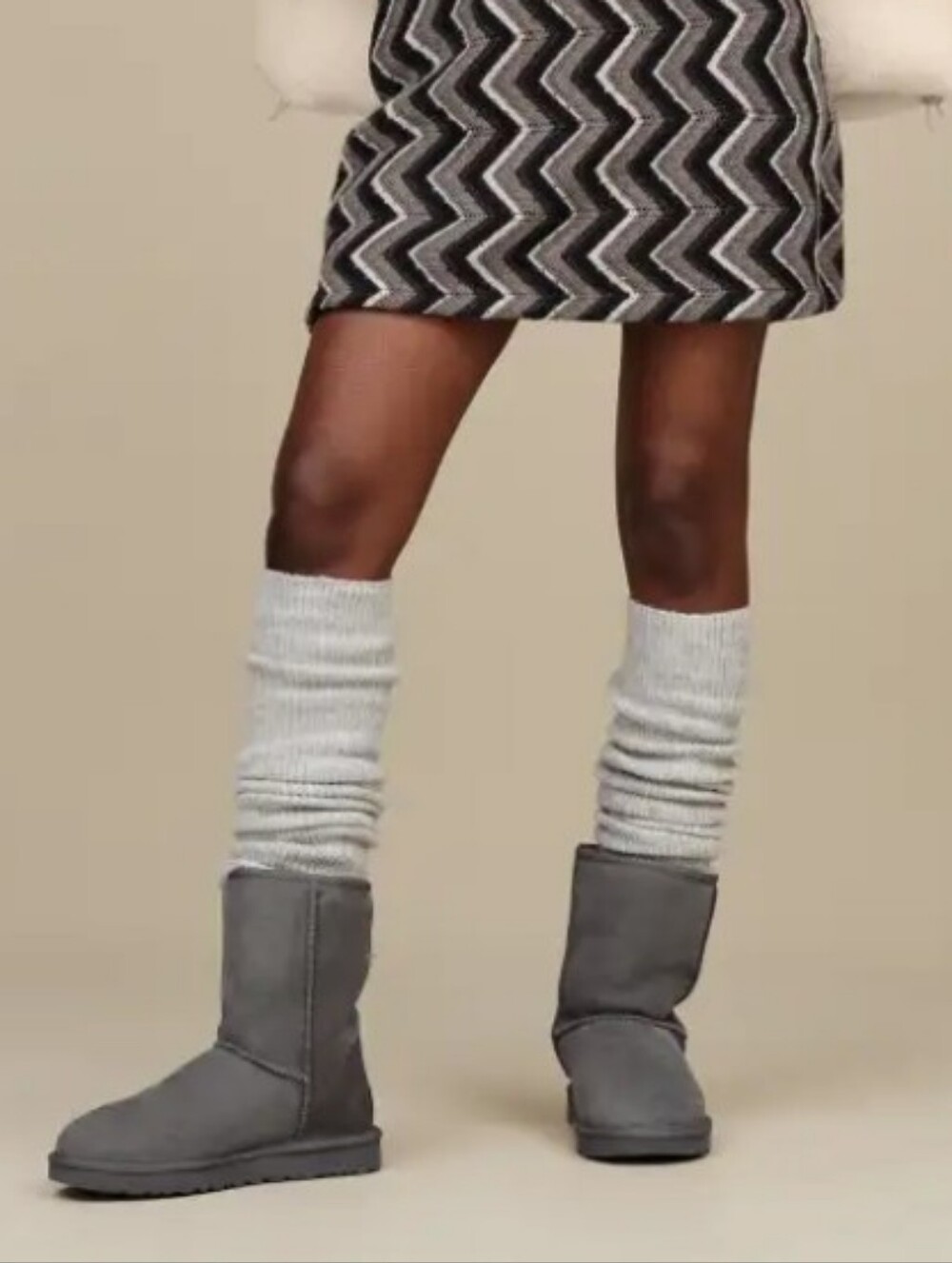 Classic Short UGGs In Grey